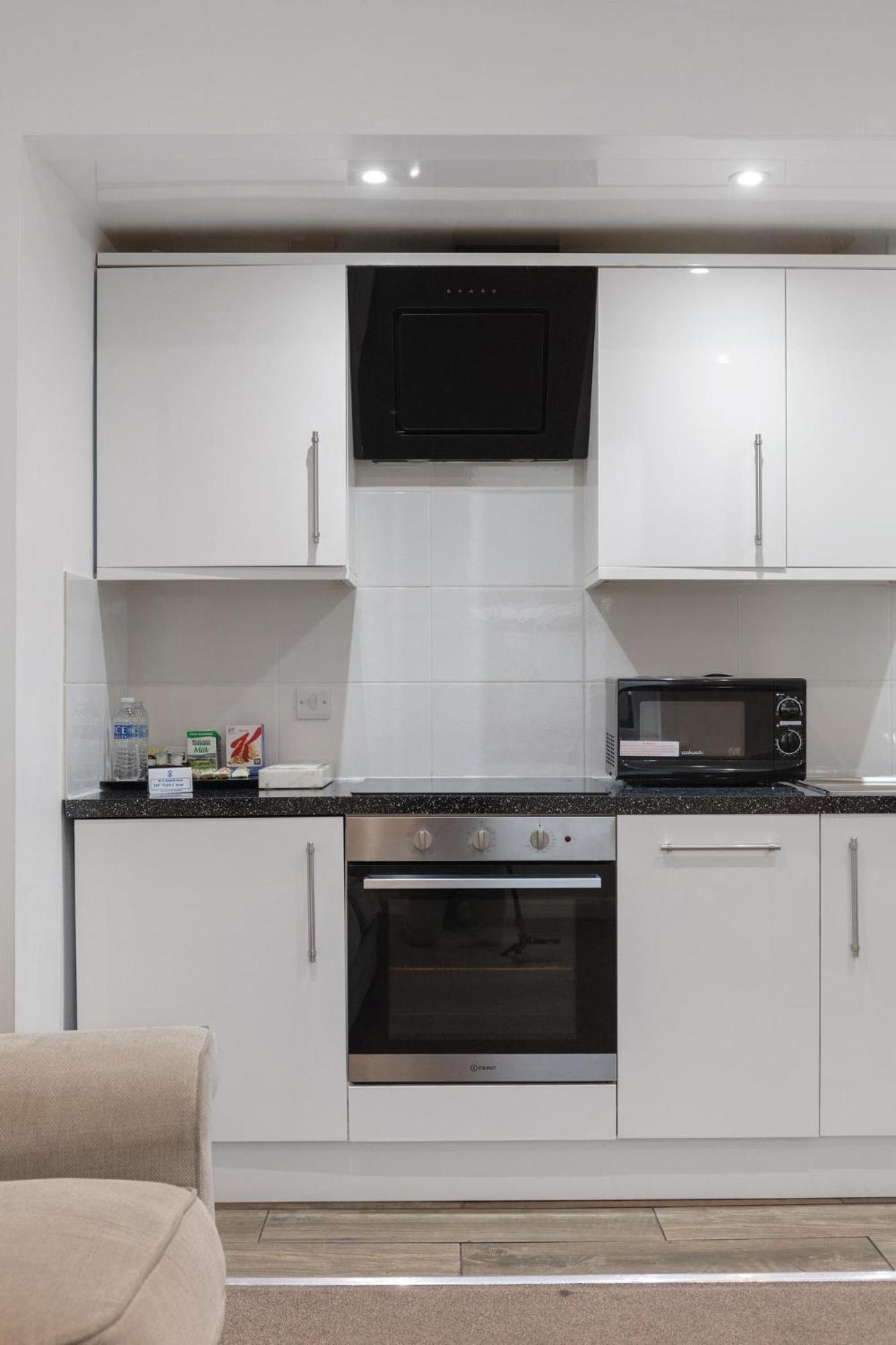 Central And Modern One Bedroom Flat Оксфорд Екстериор снимка