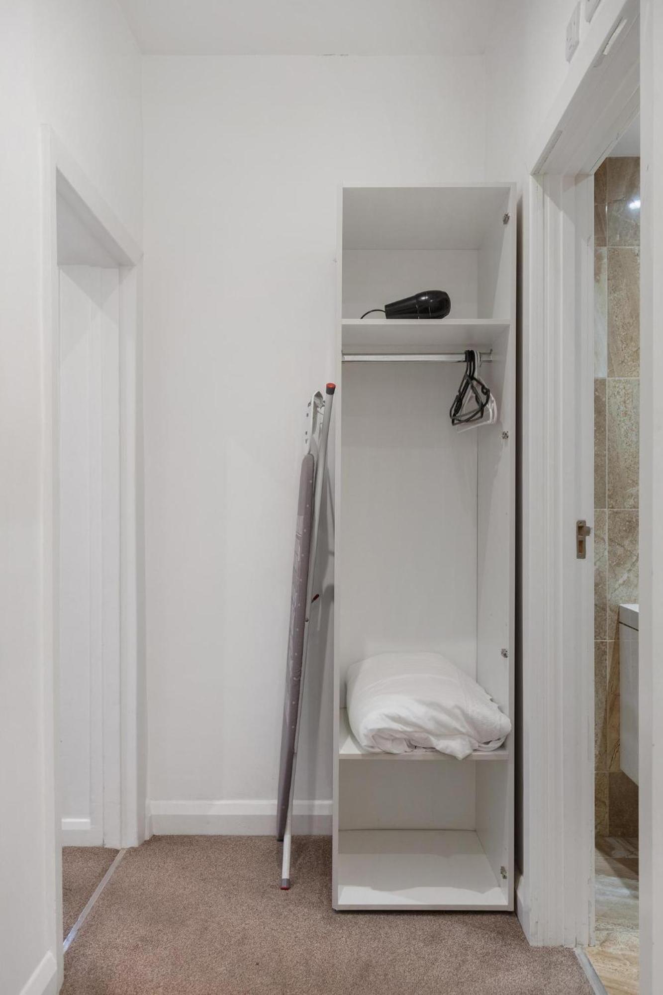 Central And Modern One Bedroom Flat Оксфорд Екстериор снимка